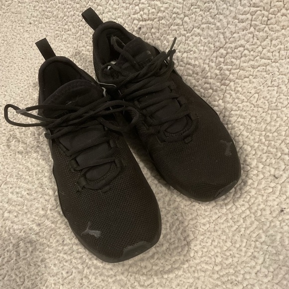 Puma Men's Black Mesh Sneakers - Picture 1 of 5